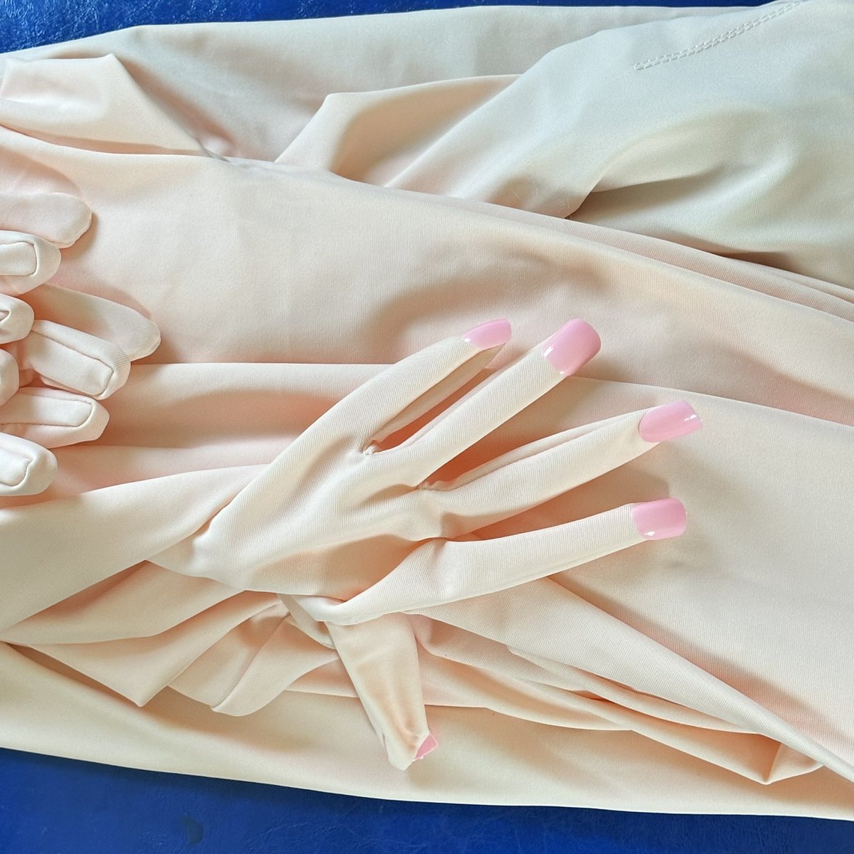 Breaking news!!!! Repost this X and follow me , now order any Kigurumi mask(stock or customize one ) will get a FREE Kigurumi Hadatai( worth $100). Kigurumi masks now all low price!! Msg me or email : alicekiggarden@gmail.com 
#kigurumi #kig #着ぐるみと 
amazon.com/shops/alicekig…