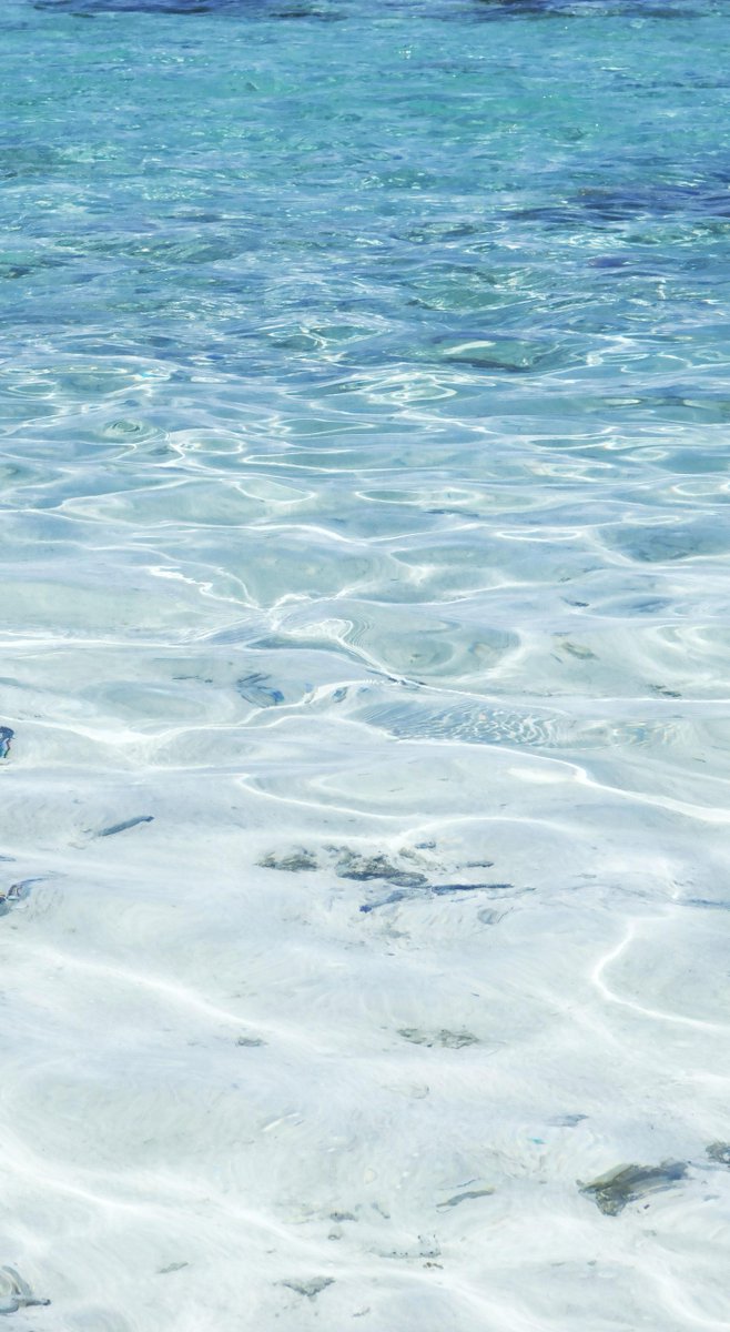 おつかれ〜 やる気でない😪けど今日は早く寝よ〜！ 📱