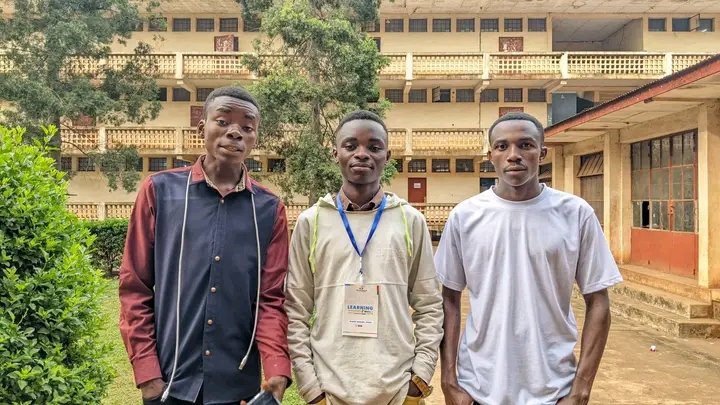 JonasAhana's tweet image. Fier de faire partie du #LearningChallenge de #GDGonCampus – #ISP Bukavu avec mes amis ! Ensemble, on apprend, on se motive et on grandit dans la tech. C’est plus qu’un défi, c’est une aventure d’équipe vers l’excellence ! Notre attention est focalisée sur le web💻🚀 #TimeWork
