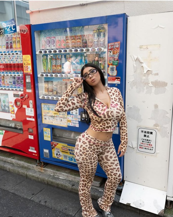 mailey003's tweet image. Too hot to handle,too real to replace 😉🔥