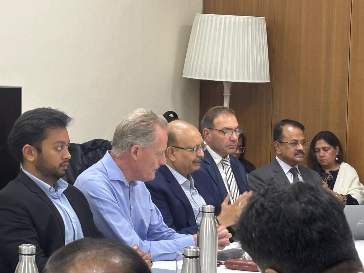 CIMCONAutomatio's tweet image. Honored to be invited to the UK Water Trade Delegation B2B meeting in Delhi! Our experts Dhruv &amp;amp; Ishu contributed to discussions on #WaterInnovation #SustainableWater #WaterSolutions #UKIndiaCollaboration @NHPConnect @jaljeevan_ 
@DoWRRDGR_MoJS @phedhry @GWSSBGNAGAR
