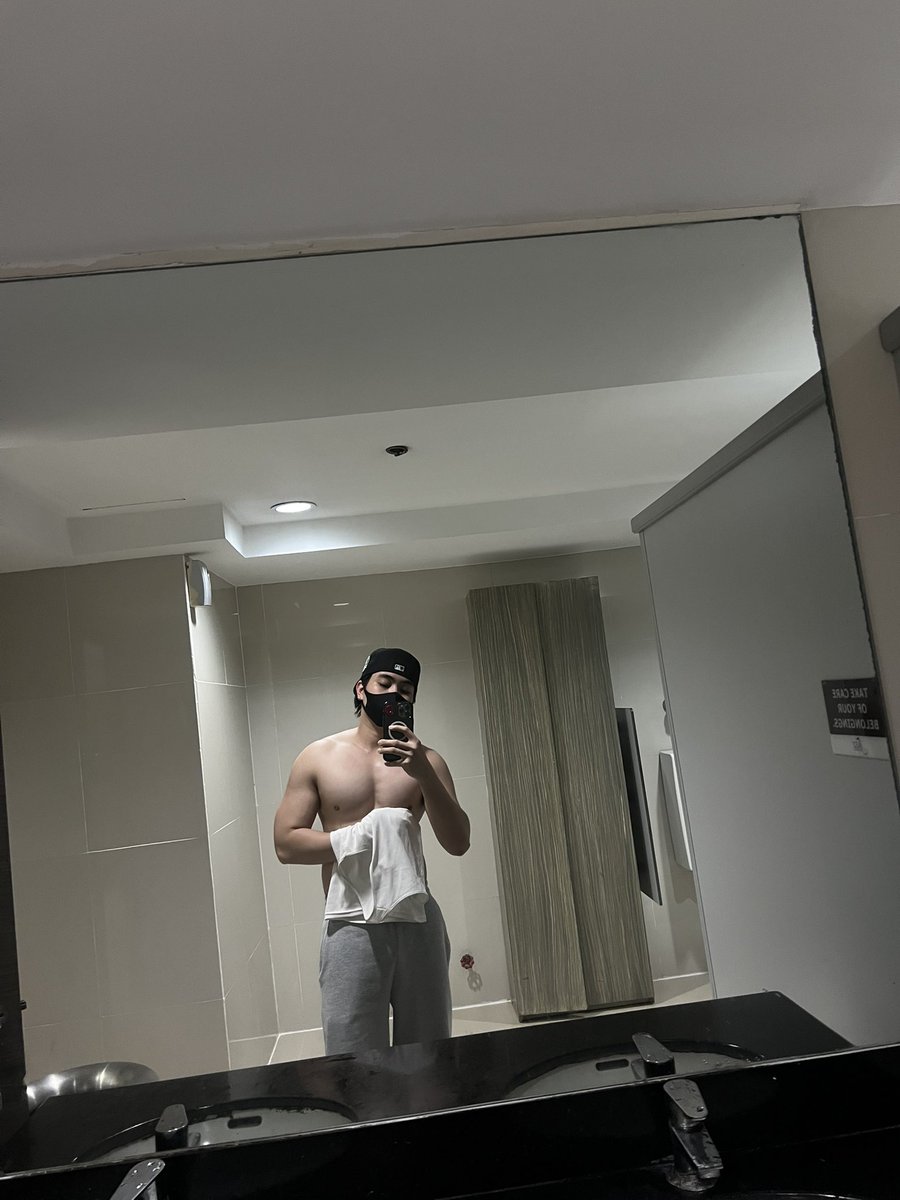 mervssss_'s tweet photo. 💦💦💦 https://t.co/1Lmec4JZIp