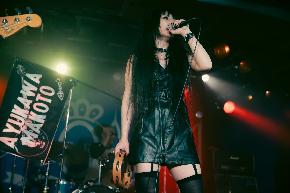 rokketduction's tweet image. 2025/11/23🎁SHEENA&apos;S 48th BirthDAY⚡SETLIST⚡
1.BATMAN
2.ビールスカプセル
3.スイートインスピレーション
4.Pretty little boy
5.HAPPY HOUSE
6.ボントンルーレ
7.Poison
8.フランケンシュタインと花嫁
9.夏の終わりのロック
10.ワンナイトスタンド
11.ロックオンベイビー
＝＝NARA TIME🌟＝＝…