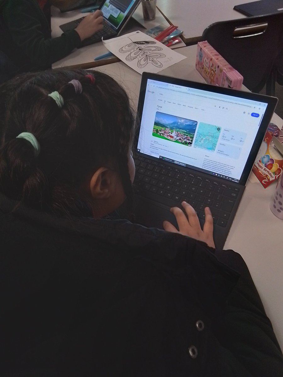 ClassPerkins's tweet image. We are enjoying exploring Innsbruck and Tirol in the Alps! We&apos;ve found lots of activities to do and things to see there! #aspire