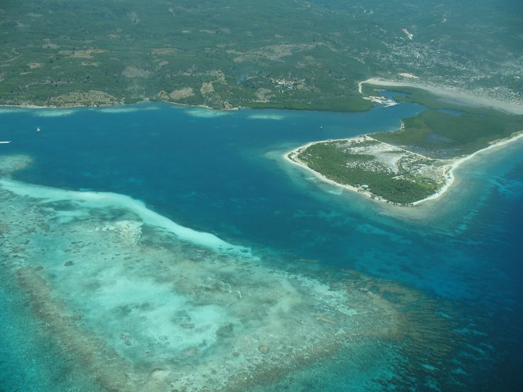 CerfiaFR's tweet image. 🇺🇸 FLASH | Deux Texans de 20 et 21 ans ont été inculpés pour avoir organisé un COMPLOT visant à ENVAHIR l’île de la Gonâve, près d’Haïti et habitée par 87 000 personnes. Leur objectif était d’assassiner les hommes qui s’y trouvaient et de réduire les femmes et les enfants en…