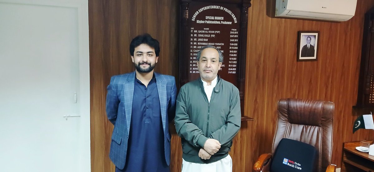 daniyal888dk's tweet photo. Today With Additional IG Special Branch Kashif Alam khan and SSP Admin Special Branch khan khel khan. https://t.co/IsHj2dKjzO