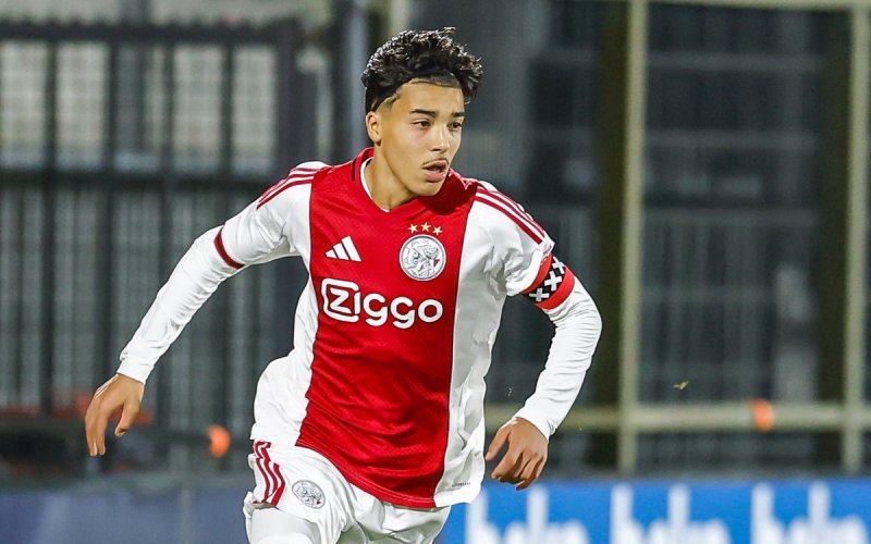 AjaxNewsZone's tweet image. Ze zijn verre van perfect, maar geef de talenten de kans om te rijpen en misschien wel te verrassen! Want Ajax en eigen jeugd moet weer een goed huwelijk worden 🙏🏼

#Ajax