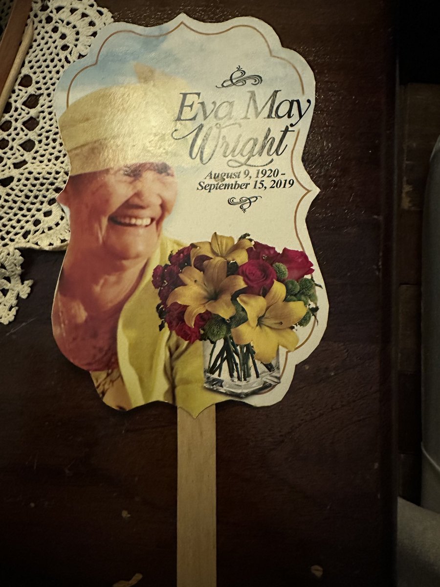 tkmsingh's tweet image. Gentle Reminder- we have a start date &amp;amp; an end date - what you do in between Matters #EvaMayWright - Missing You this Morning More than Ever