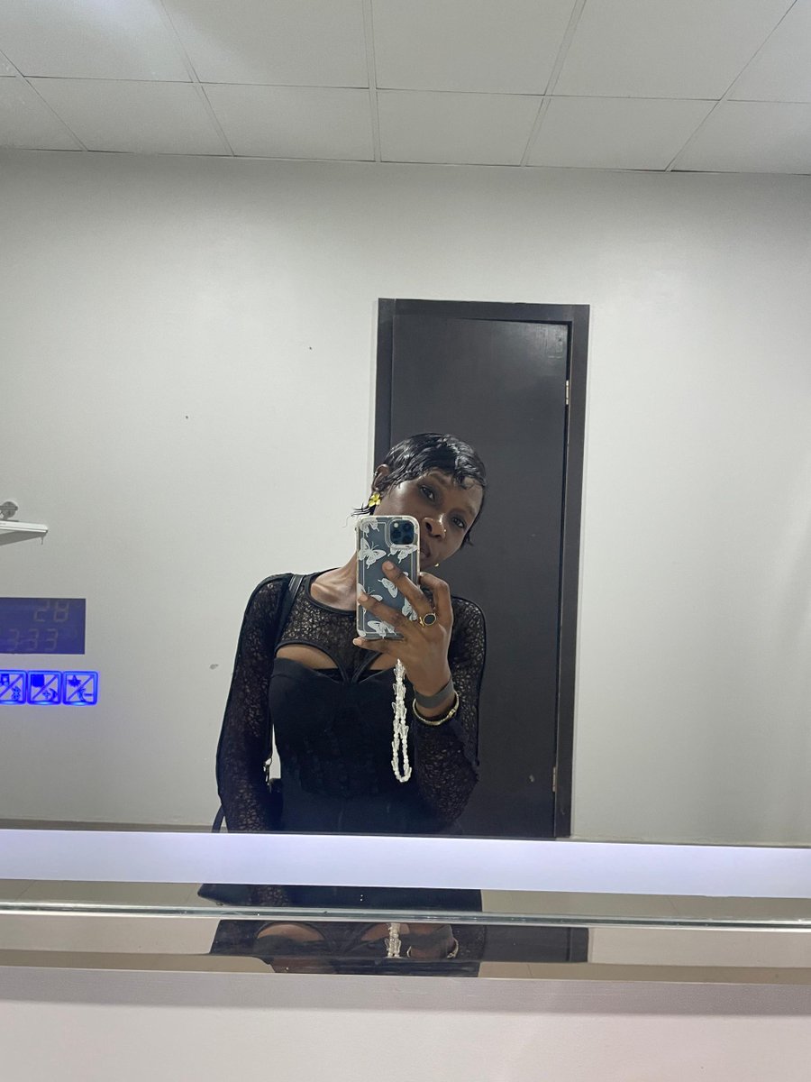 folapanache's tweet photo. I had a swell experience last week at #EWAfrica2025
And I documented my highlights... check out my blog post 🥰.
https://t.co/PK8t4pVfiv https://t.co/wYsN04Oe5x