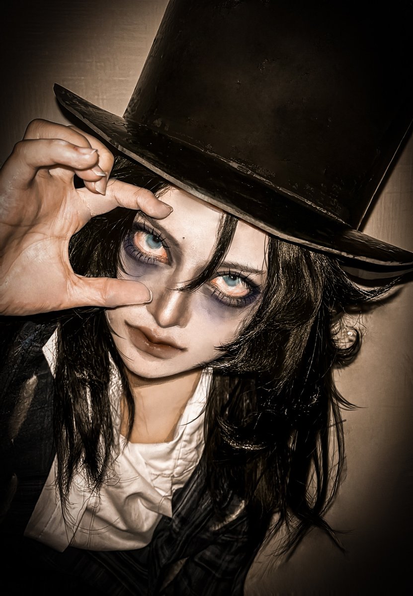 cosplay/コスプレ
identityv /第五人格
幻灯師

👁️‍🗨️