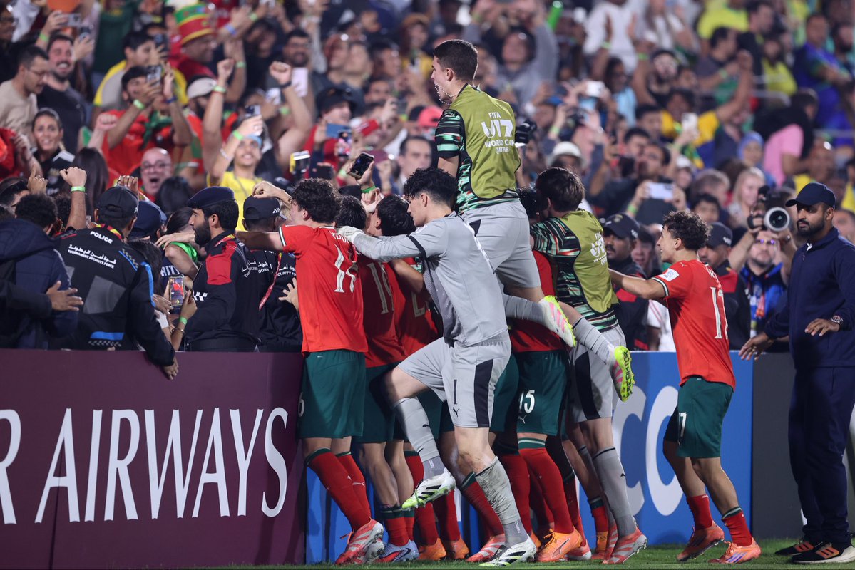 selecaoportugal's tweet image. 📸❤️‍🔥 

#FazHistória | #U17WC