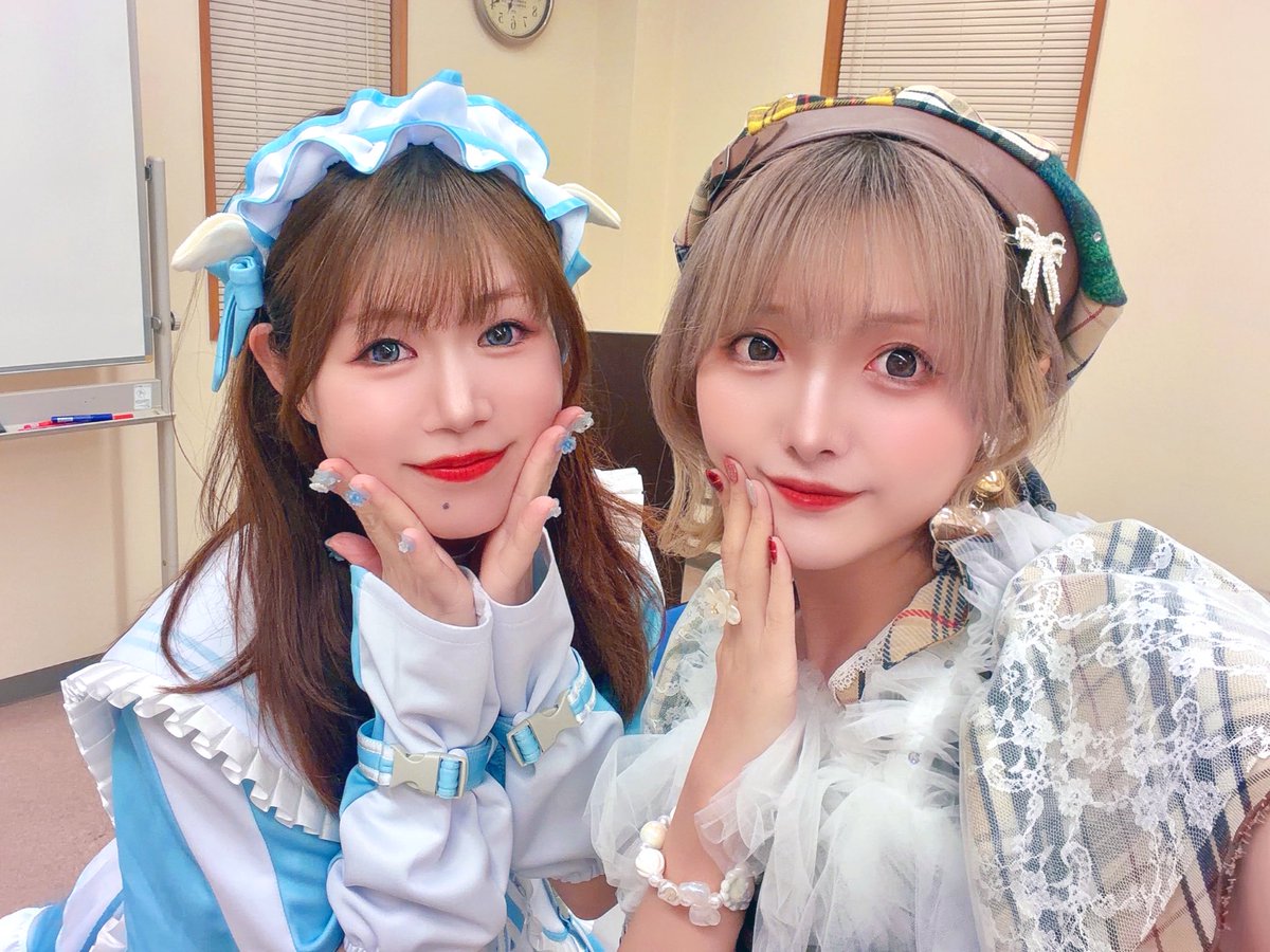 girlsqb_shiina's tweet image. Mike☆miKeさん

けみゅたん🩵みーにゃん🩷
周年に続いてJJJも！たくさん栃木に来てくれてうれしいな😌ファンの方も共演を喜んでくれる方が多くてほっこりだよ🤍

わたしは毎度せかせかだから、2人のほんわかな雰囲気に和んでるし、いつも全肯定で救われてる♡…&amp;gt;_&amp;lt;…

年内まだ逢えるの楽しみ😌