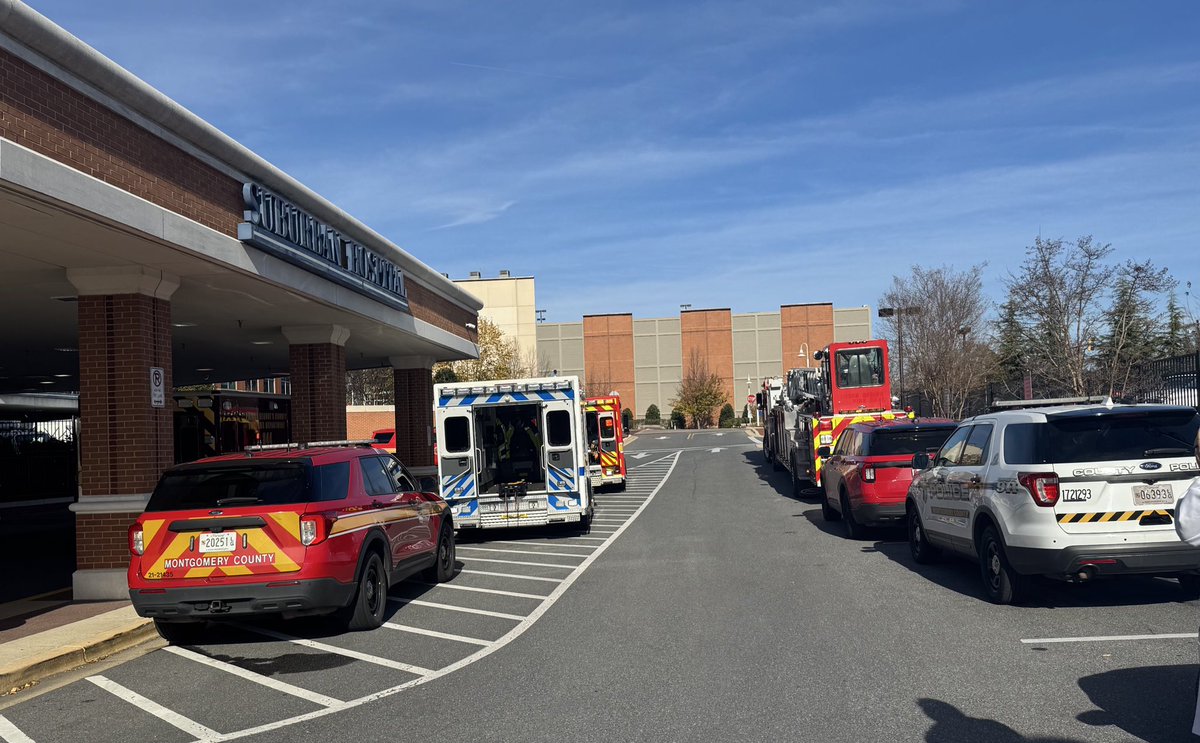 Recently <a href="/MCFRSFireChief/">Corey Smedley</a> Corey Smedley, Medical Director Roger Stone &amp; <a href="/MCFRS_EMIHS/">MCFRS_EMIHS</a> command staff visited <a href="/SuburbanHosp/">Suburban Hospital JHM</a> in Bethesda to learn about life-saving programs, including future of expansion &amp; explored Level II Trauma rooms <a href="/MontgomeryCoMD/">Montgomery County MD Government</a>