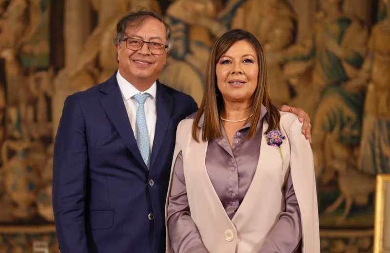 Senador <a href="/berniemoreno/">Bernie Moreno</a> encarecidamente le pedimos incluir a la Fiscal General Luz Adriana Camargo en la Lista Clinton, quién deliberadamente protege el narco-gobierno <a href="/petrogustavo/">Gustavo Petro</a> quien por ideología está destruyendo la juventud estadounidense con cocaína.

<a href="/USEmbassyBogota/">US Embassy Bogota</a>