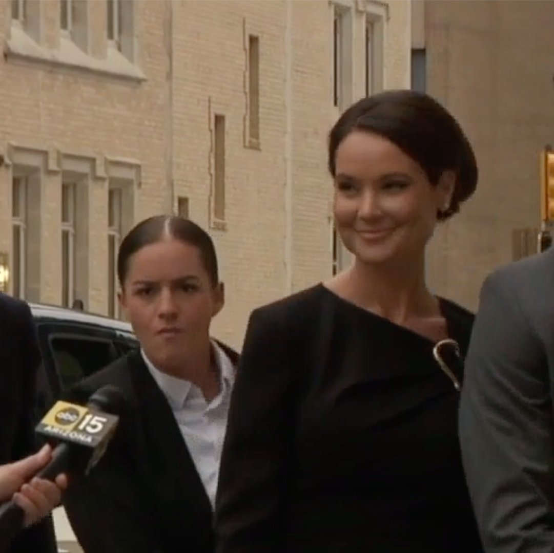 TaraBull's tweet image. Former News Anchor Sentenced to 10 Years in Prison Over Pandemic Fraud

Stephanie Hockridge, who worked for a Phoenix station, participated in an elaborate scheme funneling more than $63 million, according to prosecutors