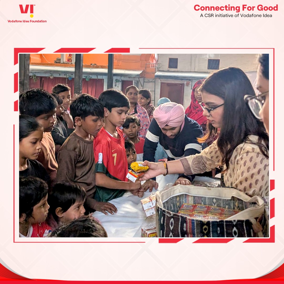 Connectforgood_'s tweet photo. We held an awareness session on MyAmbar and Girl Rising with Pehli Aasha Foundation on 20 Nov.
Participants learned about women’s safety and the power of education through simple, engaging activities. 

#ConnectingForGood #MyAmbar #GirlRising #WomenSafety #ViFoundation https://t.co/ZlUamAKzKT