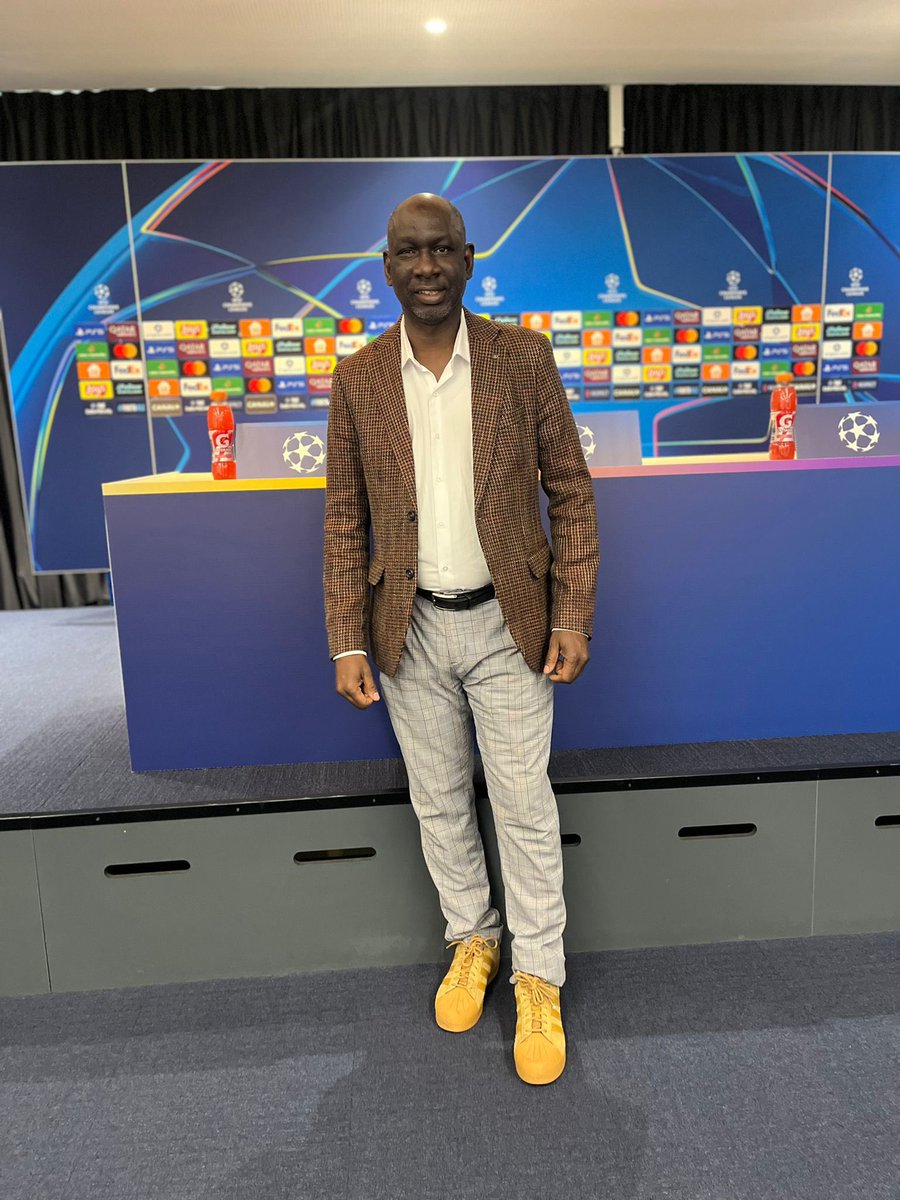 mauritaniefoot's tweet photo. Je retrouve le PSG sur le terrain, en pleine couverture de l’actualité à la veille du choc contre Tottenham, là où la passion se mêle au souffle du jeu et où chaque geste des joueurs raconte une histoire de courage et d’ambition.
#UCL #PSGTOT #PSGteam https://t.co/ZHBv5sbP7U