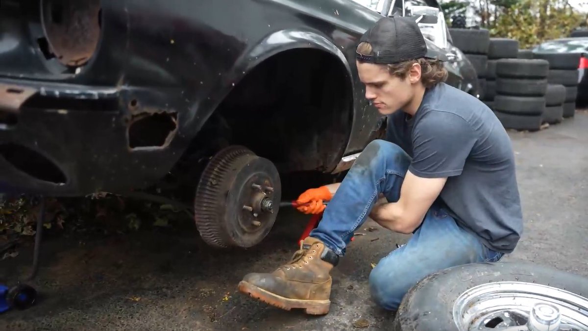 patinaiscooler's tweet photo. 'That's more wiggle than I anticipated. Where's the hammer? I'm going bust this bad girl loose.'
1968 Mustang Fastback. #tomsrefurb https://t.co/xMREqh72MA