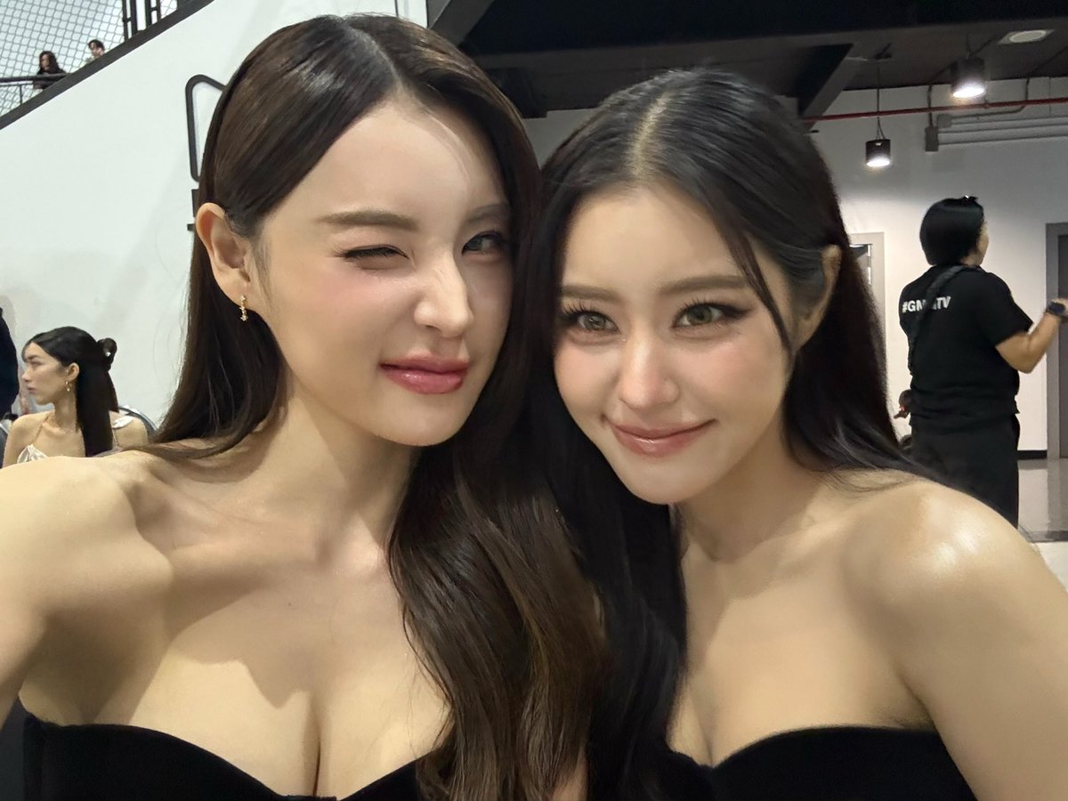 KPloynira's tweet image. 2026 see yaaa 🫶🏻