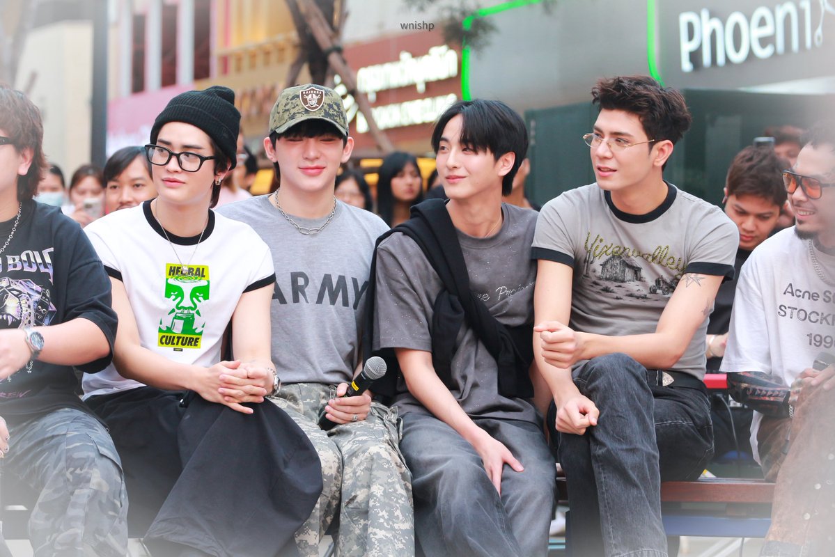 winerishappy's tweet image. เจอใครอยู่สยามมมมม 🤲🏻💘✨🤏🏻

#ATLAS_th #ATLASth 
#WHYLIVEสยามสแควร์