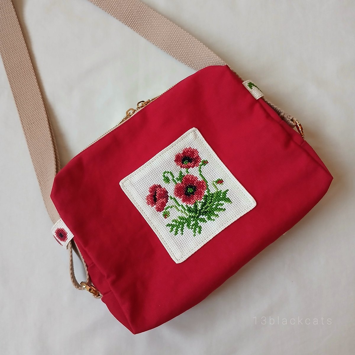 سیزده گربه سیاه 🐈⬛ tweet media