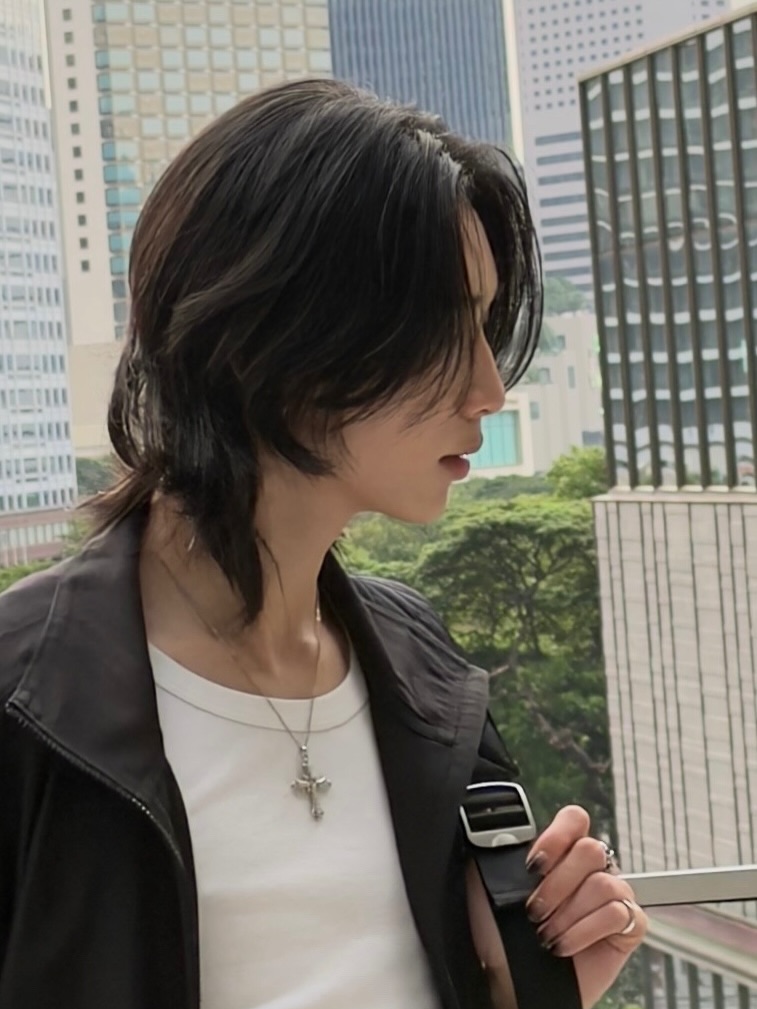 NoinaAlways's tweet image. อร๊ายยยยยย รูปไลฟ์สไตล์ที่คิดถึงนี่นา 🥹
หนุ่มญี่ปุ่นที่ไหนมาเดินหล่อแถวนี้ล่ะน้ออออ~ 
ขอบคุณที่แวะเอาหน้าหล่อๆ มาให้เชยชมน้า 😽🫶🌟🖤

#NEXnattakit