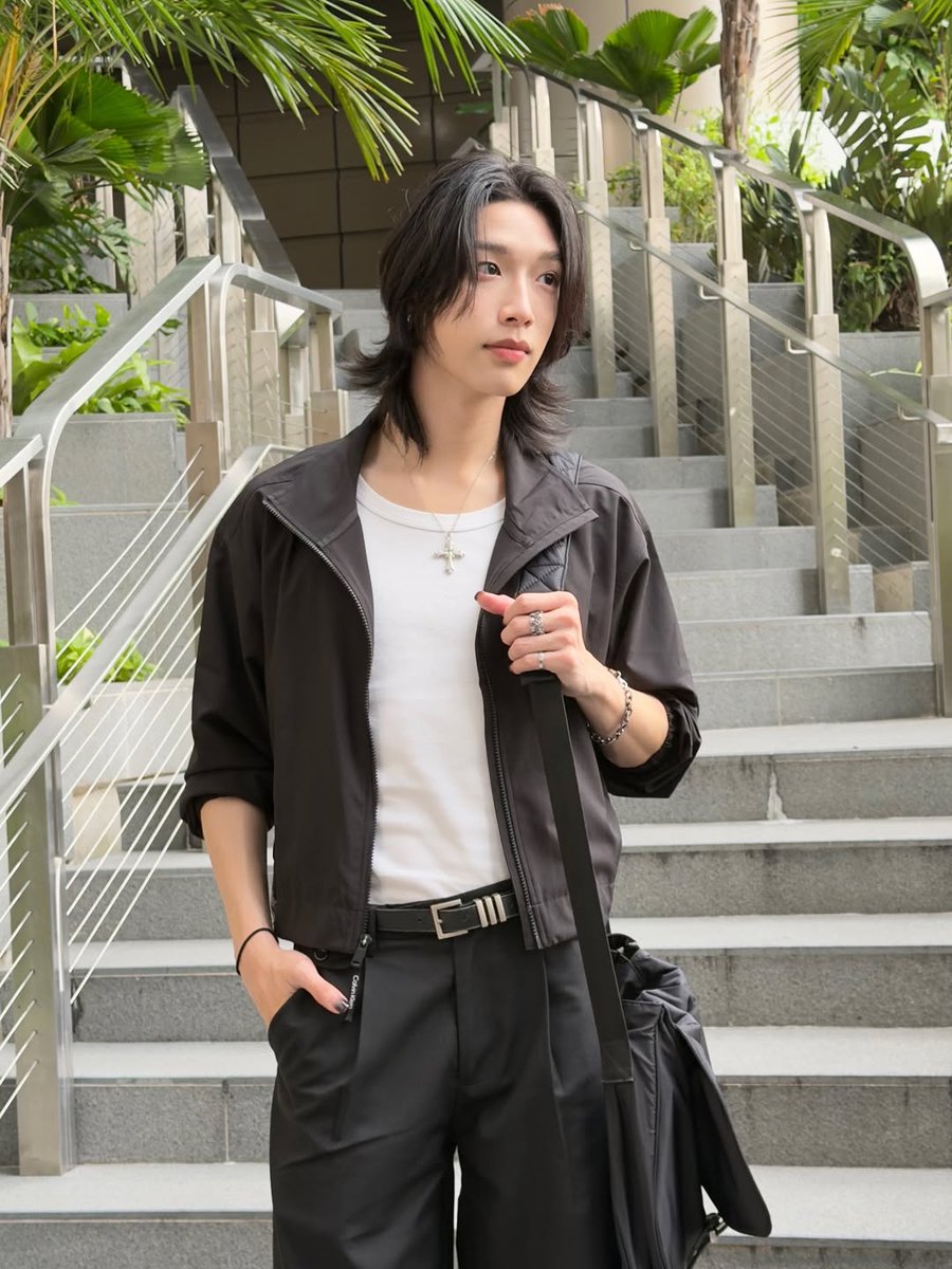 NoinaAlways's tweet image. อร๊ายยยยยย รูปไลฟ์สไตล์ที่คิดถึงนี่นา 🥹
หนุ่มญี่ปุ่นที่ไหนมาเดินหล่อแถวนี้ล่ะน้ออออ~ 
ขอบคุณที่แวะเอาหน้าหล่อๆ มาให้เชยชมน้า 😽🫶🌟🖤

#NEXnattakit