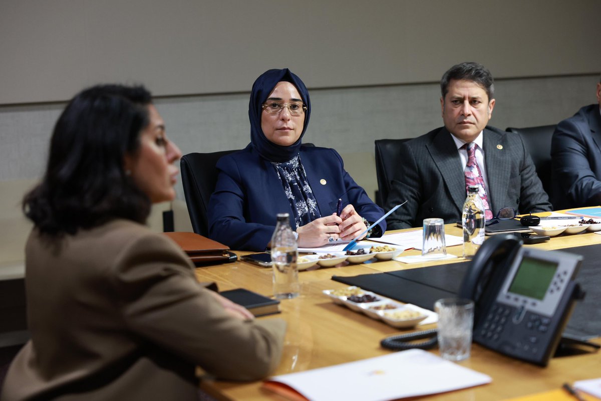 Suriye’de savaş süresince hasar gören Osmanlı ve İslam eserlerinin yeniden ihyası için AK Parti Çevre ve Şehircilik Başkanımız Sayın Sevilay Tuncer Hanımefendi başkanlığında UNESCO Türkiye Millî Komisyonu Başkanı Prof. Dr. M. Öcal Oğuz, TİKA Başkanımız Abdullah Eren, Yıldız