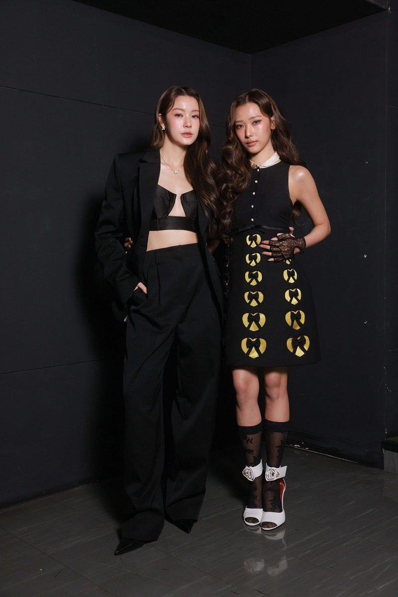 HerSeriesGMMTV's tweet image. รักครั้งนี้เป็นของเธอ(เขา)❤️‍🔥

Her รักของเธอ 
🎥 youtu.be/OXfExloO350 

#Herรักของเธอ
#GMMTV2026 
@NamtanTipnaree @filmracha