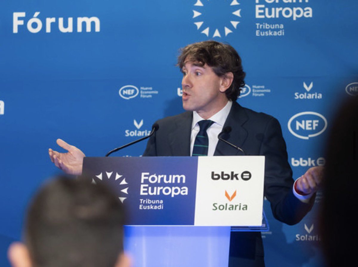 metxebarria_vg's tweet image. El Fórum Europa ha vuelto a ser un espacio para el contraste de ideas y, sobre todo, para reafirmar algo que compartimos: Euskadi avanza cuando ponemos la mirada en lo que de verdad importa a la ciudadanía.
El acuerdo de Gobierno marca una hoja de ruta clara y seguirla garantiza…