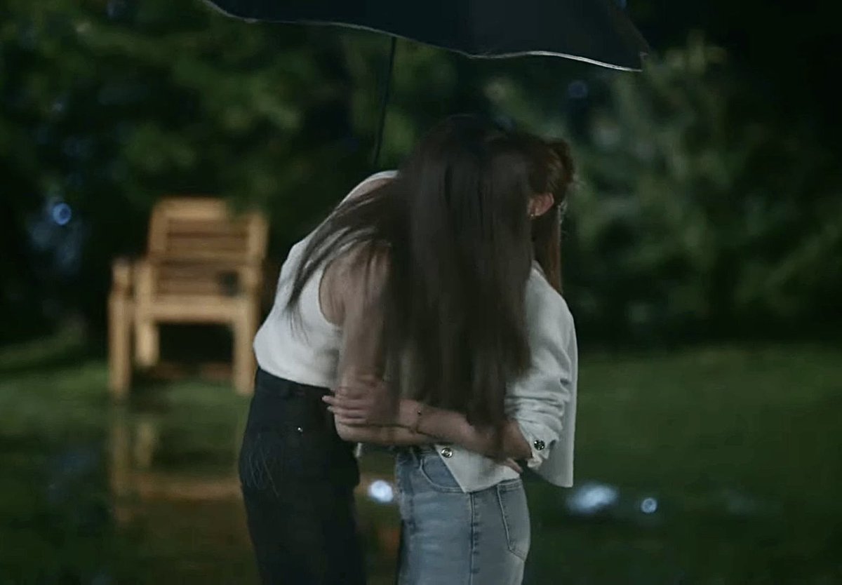 BoysLoveHubENG's tweet image. 🚨 NEW GL! #BakeLoveFeeling is getting a series adaptation starring #ViewMim.

A bakery owner who inherited the shop from her family lived a peaceful life — until a problem leads her to a law office, where she meets a girl who changes everything. #GMMTV2026