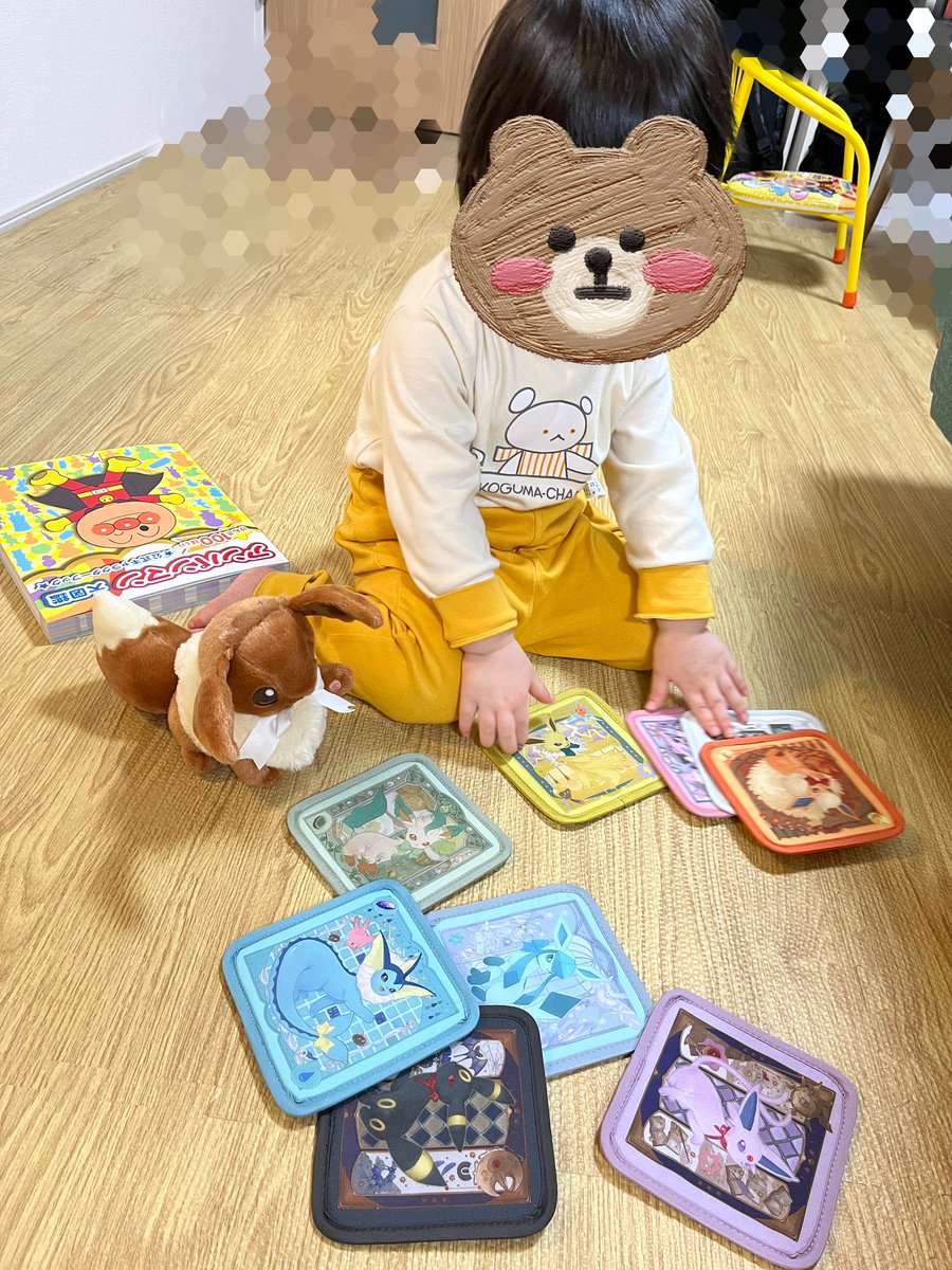 今日届いたブイズグッズのコースター イーブイが好きな息子に見せたら