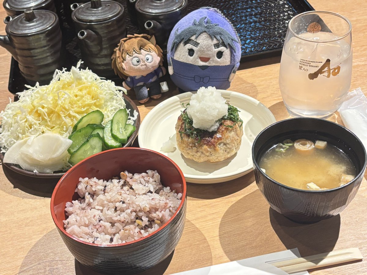 今日バイト平和(暇)すぎて20時あがりなの嬉しいけど先輩ともっとお話ししてたい😿
本日の賄い【おろぽんハンバーグ】