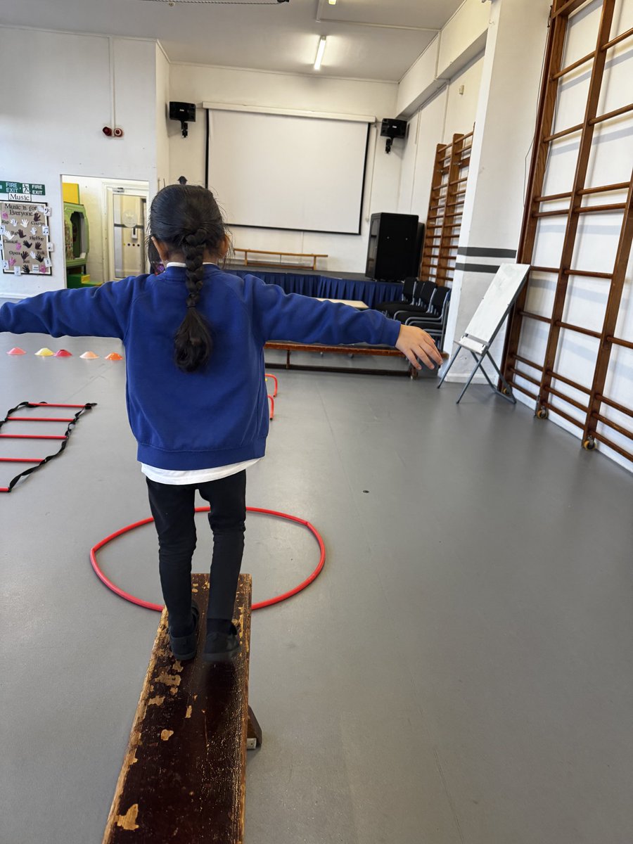carltonj_i's tweet image. Our Early Years children had a fantastic time in PE today, practising their balancing skills! Lots of concentration, wobbling, and big smiles as they grew in confidence. 🌟🤸‍♂️ #EarlyYears #PE #LearningThroughPlay
