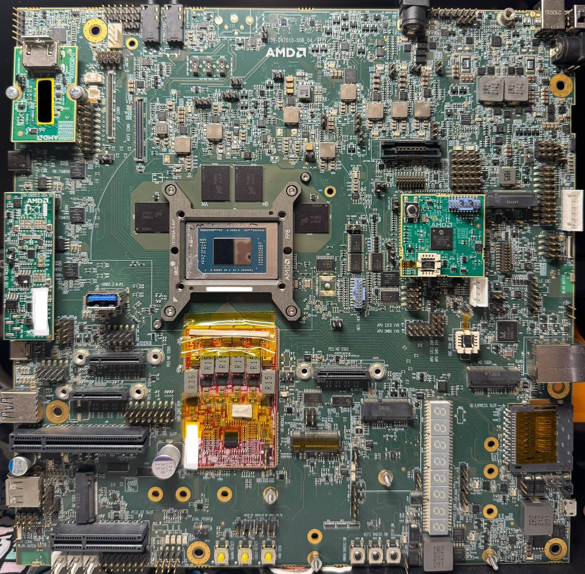 てぃむ様 確認用 By ajitsuki_eggs 16進数変換したら 「米津玄師ハチ」 「星街すいせい