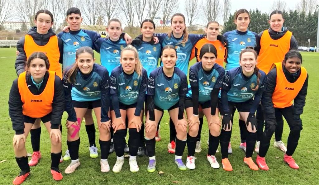 Diegoamartin13's tweet photo. 🟠 FÚTBOL

⚽ Derrota del @RiberCD @IDASANET frente al líder, @BurgosIFA en Burgos

▶️ Las #azulonas sufrieron el potencial de las capitalinas (10-0)

📊 Resultados 1️⃣1️⃣' jr. Grupo A Liga Doble G (@FCyLF): https://t.co/7hDEFD2lPA

🎦 https://t.co/QxLvd9kT5h https://t.co/ra7q9mVFrI