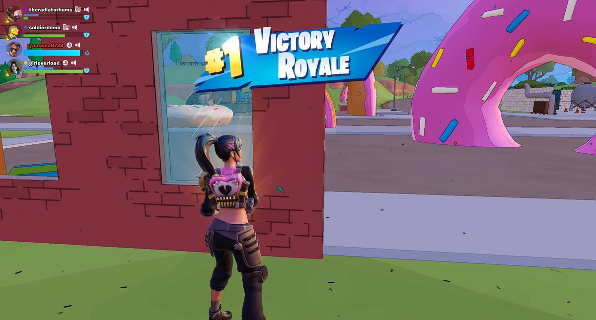 femmesbian's tweet image. holy oswald #squad #mysticaltree #runitback2025 @soldierdemo @sephsbian @strayedbead