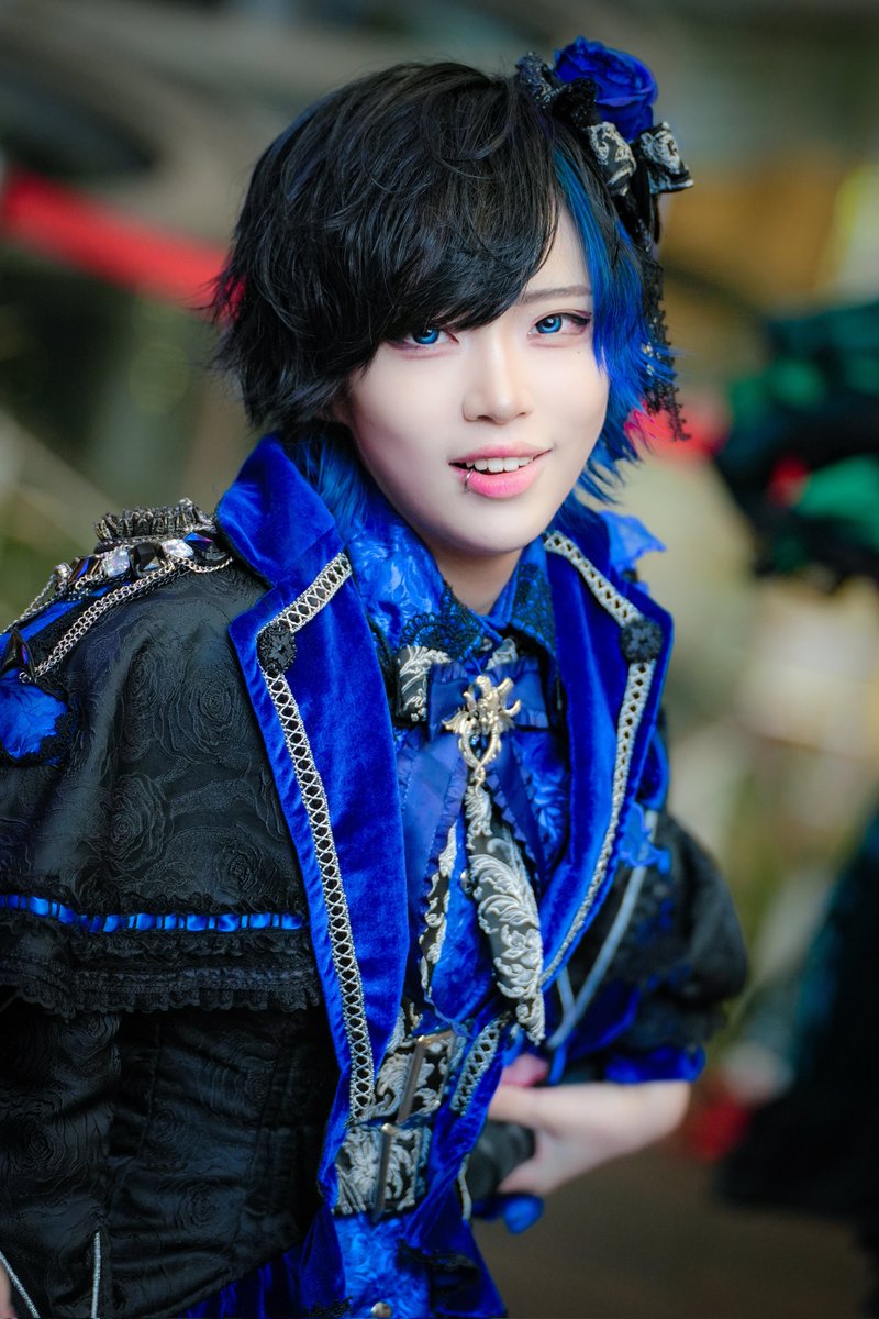 2025.11.22 『秋の完全無料野外公演』 📍心斎橋BIGSTEP大階段 【DIAVEL