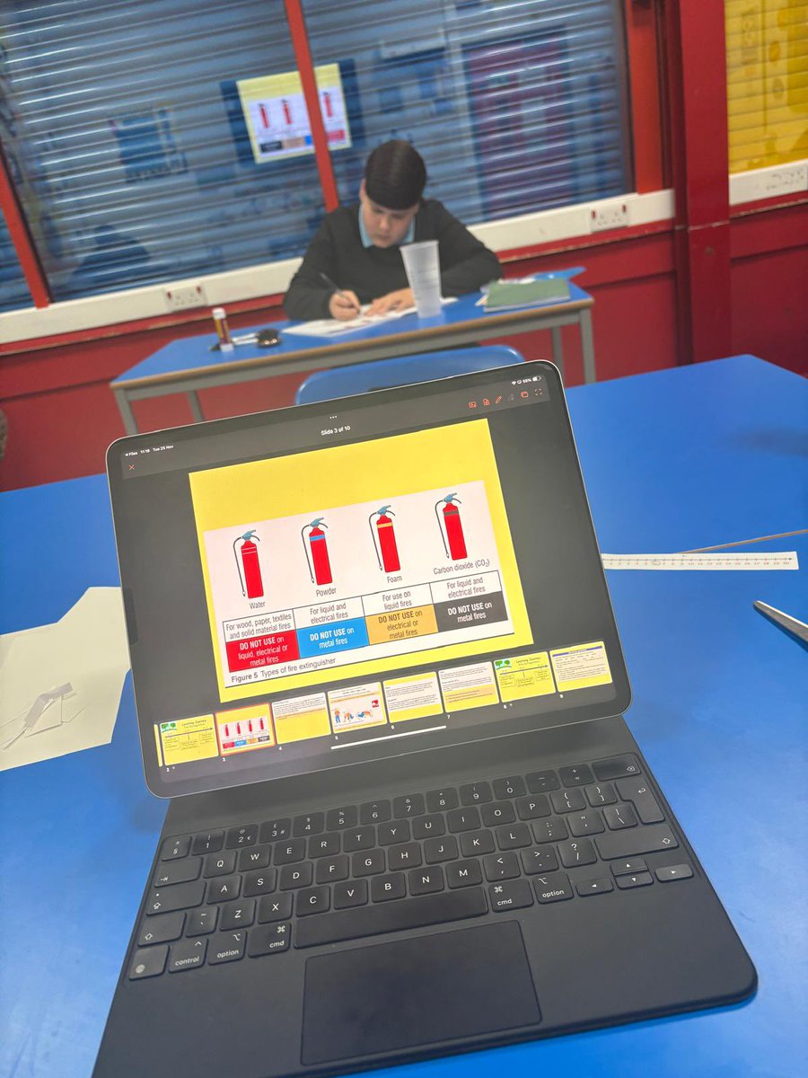 reintegreat's tweet image. 🔥🔬 This morning in Science, our KS3 Blue Group dived into the fascinating world of fire safety! 🚒✨ They learned all about different fire extinguishers and their specific uses. 🧯💡 Safety first! Great job, everyone! 👏 

#ScienceInAction #FireSafety #LearningIsFun