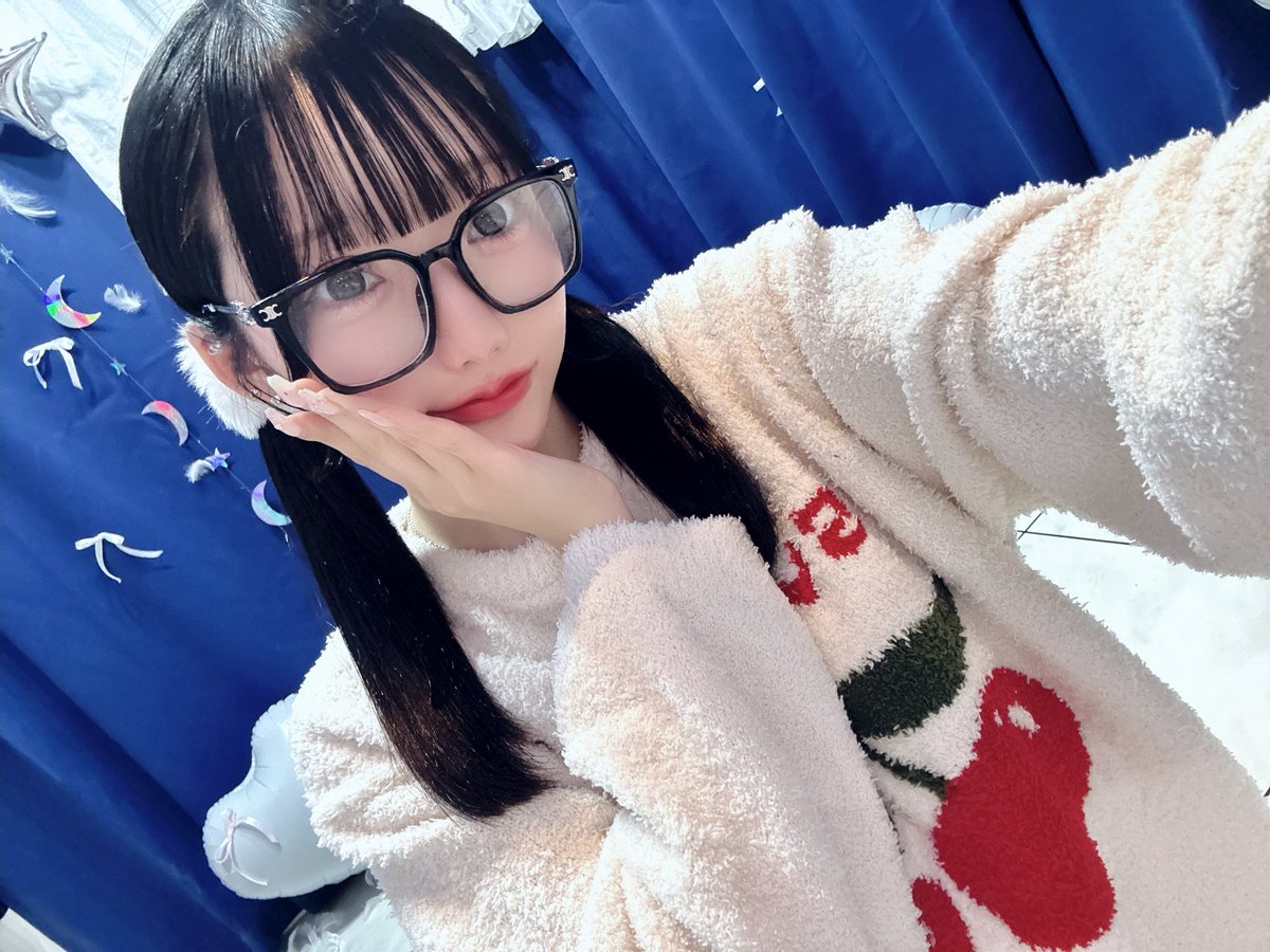 19~22:30までいてるよ🍒
ぱじゃまきたよおお