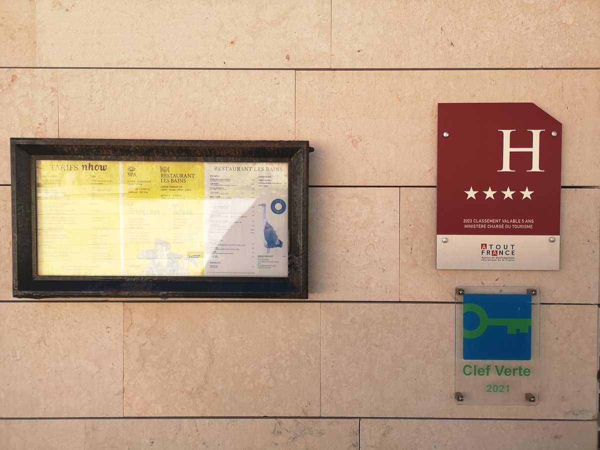 so_tourisme's tweet photo. @philippepoustis @marseille @GHeudebran 😍 #nhow #Marseille https://t.co/0t6NsqYaZy