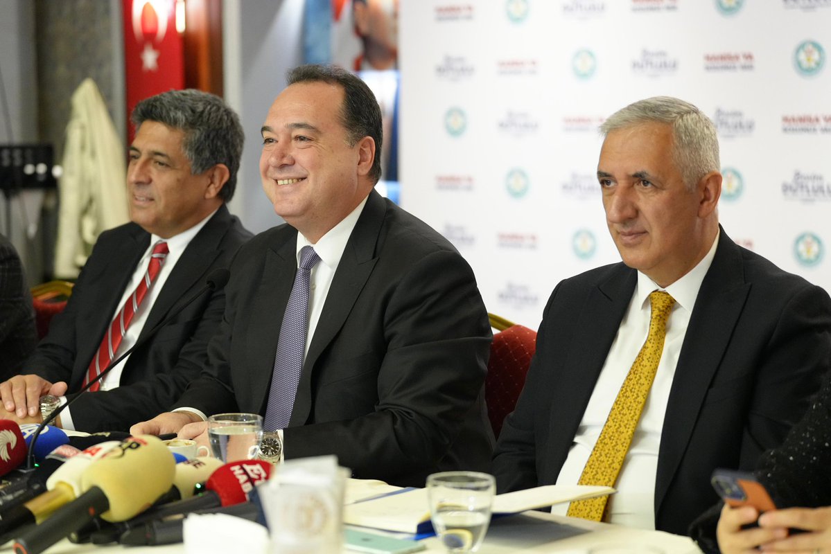 besimecz's tweet image. Şehrimizin yönetimi ve geleceği adına yürüttüğümüz çalışmaları paylaşmak üzere, aylık basın buluşmamızı gerçekleştirdik.

Manisa&apos;mızın yerel ve ulusal basın temsilcileriyle bir araya geldik. Toplantımızda hayata geçirdiğimiz çalışmalarımızı, yeni dönem projelerimizi ve…