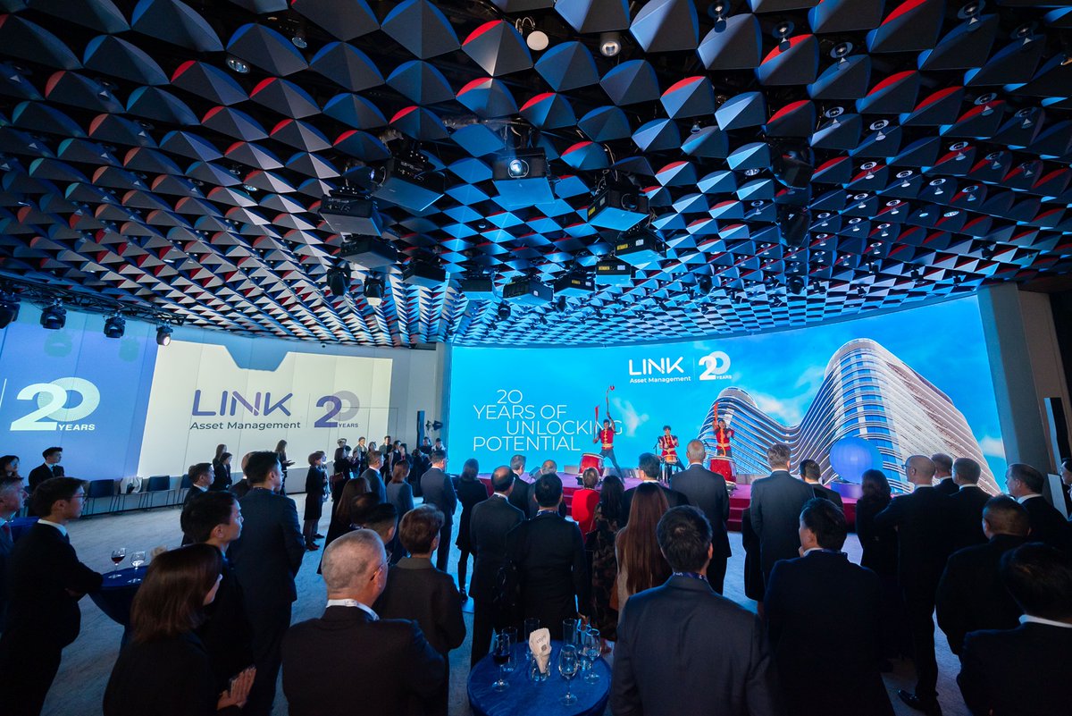 We celebrated LinkREIT’s milestone with our valued partners and friends - for our growth and the positive impact we have made for communities and generations to come. Here’s to new opportunities ahead! bit.ly/43PeXMc
