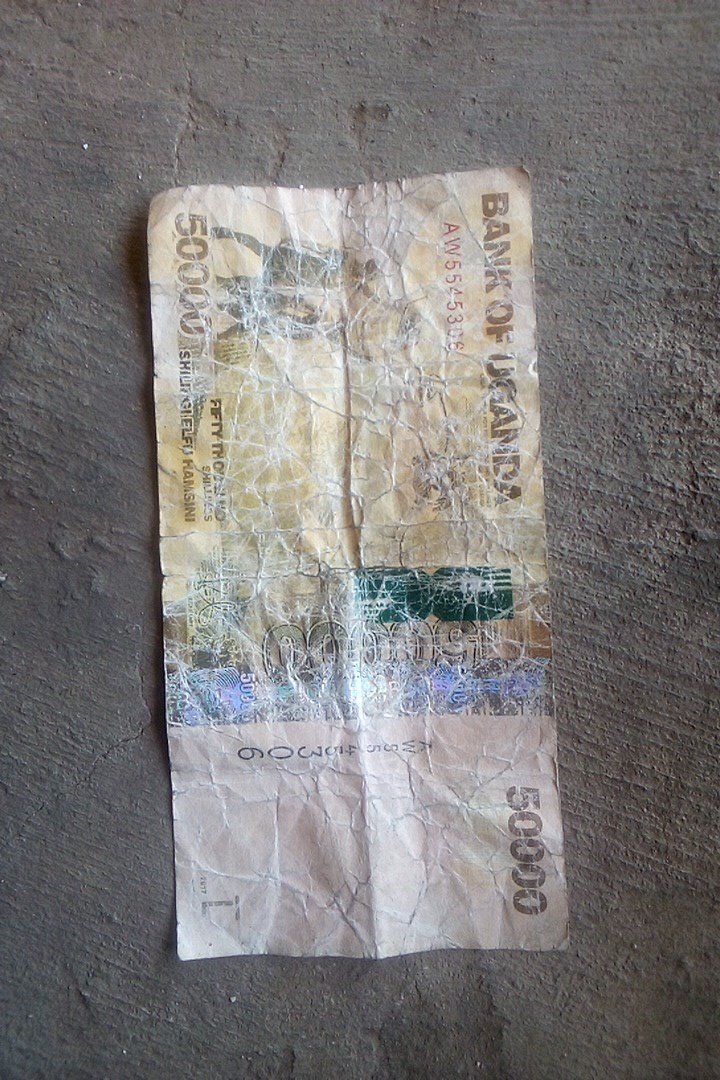 Hozbertug's tweet photo. @BOU_Official I mistakenly washed my 50k note...can it still work please https://t.co/oGEOHcMX9G