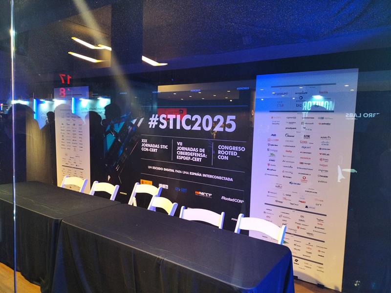 Future Space tweet media