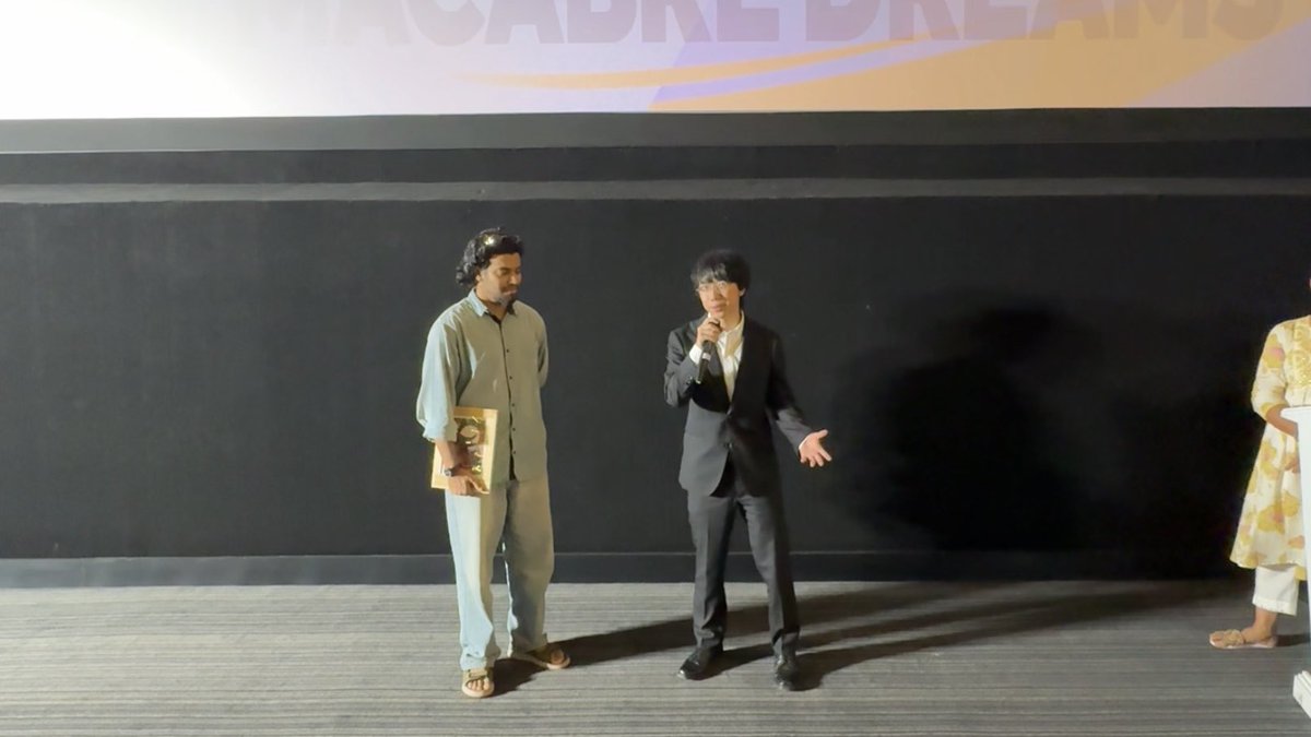 インド国際映画祭で「インビジブルハーフ」上映無事終わりました🫥✨
流石インドな盛り上がり方ですごい熱意を受け取りました！
劇場もシネコンの大きいところでほぼ満席のお客さんで流石に緊張しましたが、総じて最高の思い出になりました。