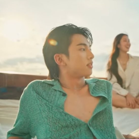 naneng_jaa's tweet image. เสื้อลูกมีกระดุมบ้างมั้ย
แวกไปถึงไหนแล้ว โอ้ยจาเป็นลม😖

MAGIC VIBES MAXIMIZED X SJ

#SurfNLove #GMMTV2026
#GMMTV2026XSurfJava
#swensurf @swensurf 🌊