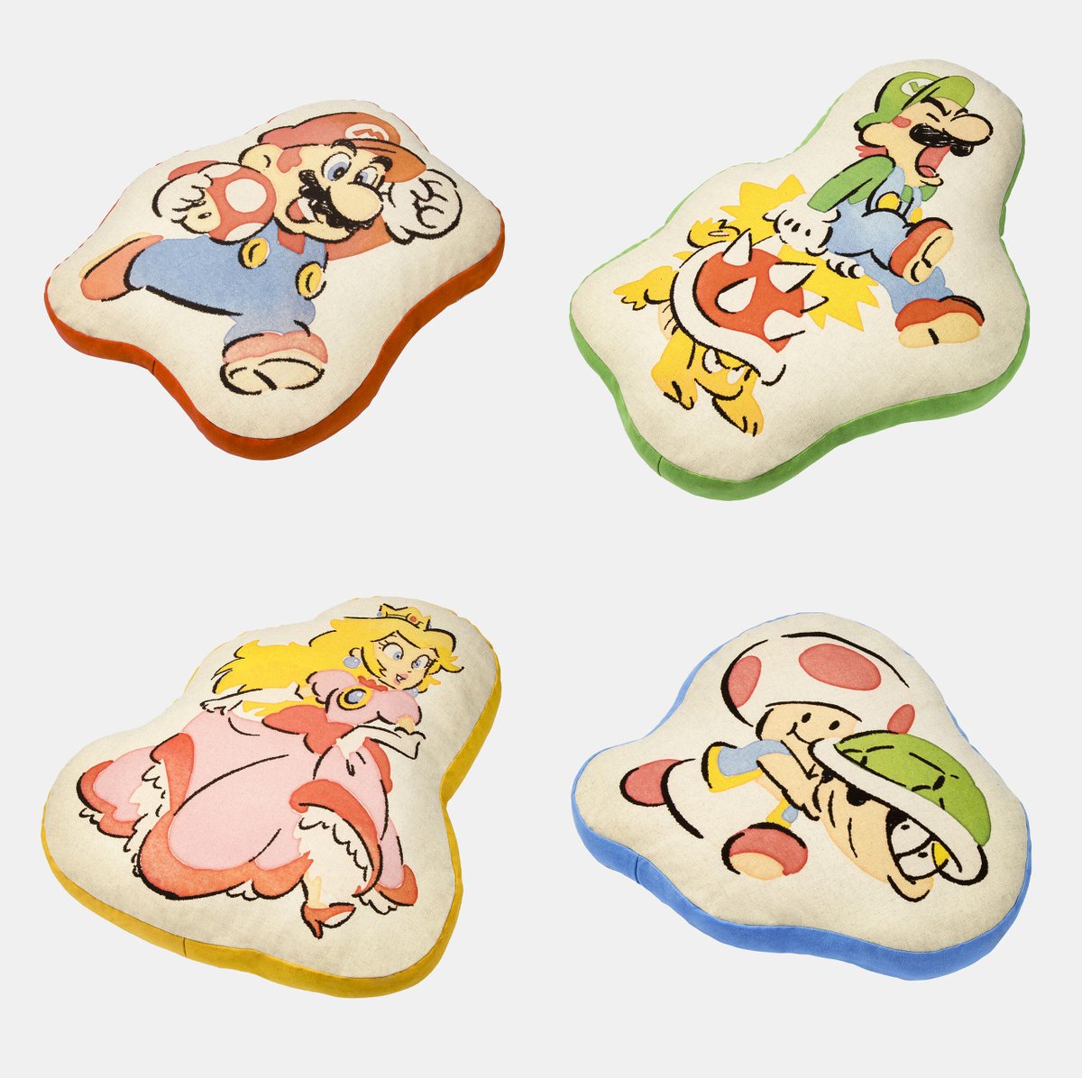 NintendHOME's tweet photo. 🏷️ Produits dérivés – Nouveautés sur le Nintendo Pop-Up Store en ligne : 

🌸 Hoodies Pikmin (54,99 €/39,99 €)
🛋️ Peluches Super Mario Family Life (29,99 €)
👕 T-shirt logo Super Mario (29,99 €/24,99 €)
👕 T-shirt « gyroïde » (29,99 €/24,99 €)

https://t.co/hEhgTgw6c7 https://t.co/uudzaE8dFF