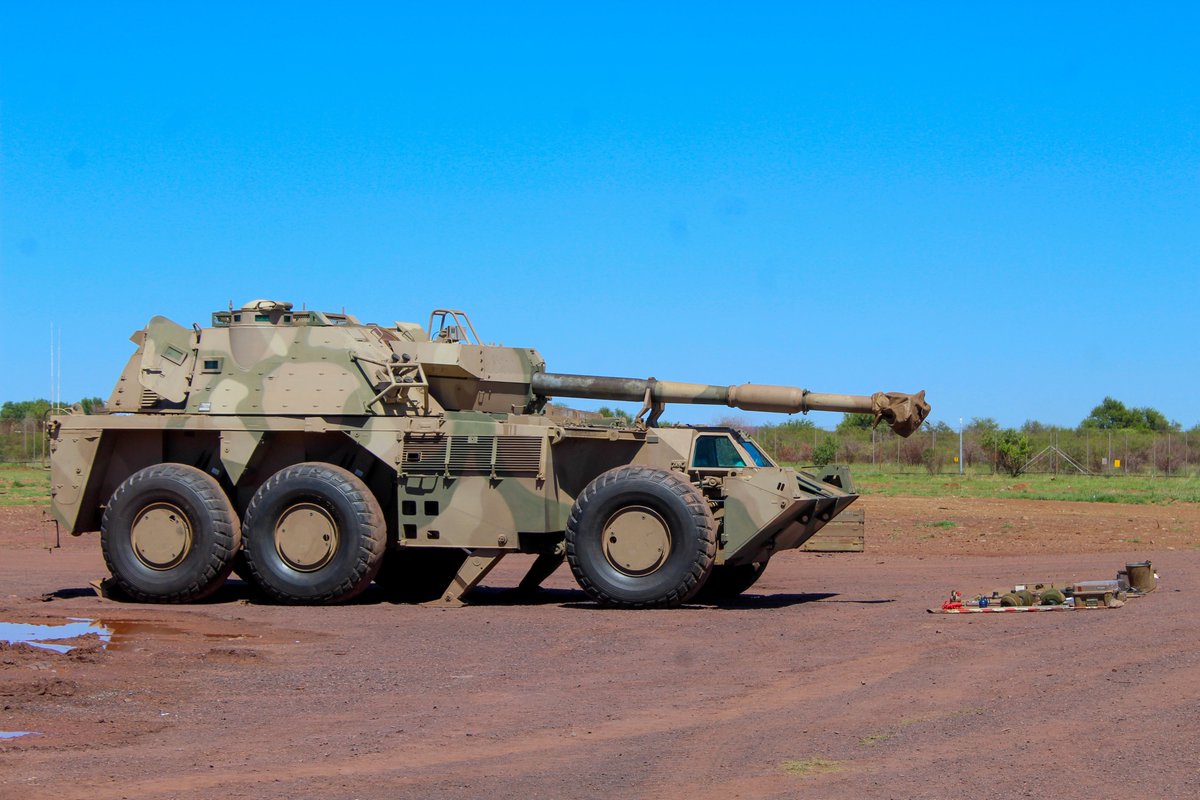 SANDF_ZA's tweet image. Exercise VUKUHLOME IV || Pre-Distinguished Visitors Day Stable Parade Snapshots 2

#SANDF
#SAArmy
#PrideOfLions
#ExerciseVUKUHLOME_IV