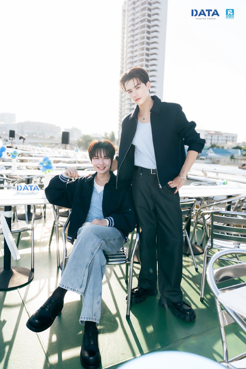 dataofficial_TH's tweet image. พี่ DATA เอาภาพบรรยากาศน่ารักๆ ในกิจกรรม DATA The Power of Destiny Lucky Fans Exclusive with เก่ง - น้ำปิง มาฝากนะค้าบบ🩵📸

ดูรูปเพิ่มเติมคลิกเลย facebook.com/share/p/1G2Nwo…

DATA THE POWER OF DESTINY
#DATAxKENGNAMPING

#Data #Datatrustedpower #ปลั๊กไฟ #ดาต้า #ปลั๊กไฟDATA…